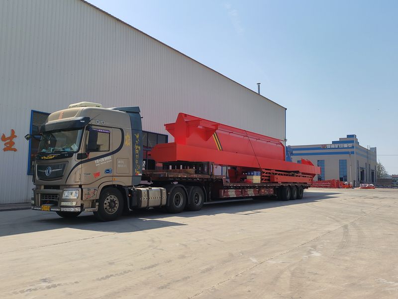 電動葫蘆門式起重機 MHxh16t—32m 制作完成，發(fā)往新疆交付客戶使用。